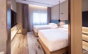 Chaoman Hotel -Guangzhou Shijing City Plaza Xiaoping Subway Station